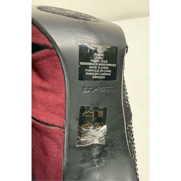 Express fashion statement sequin heels Size 8 Black Burgundy Back Zip - Picture 8 of 10